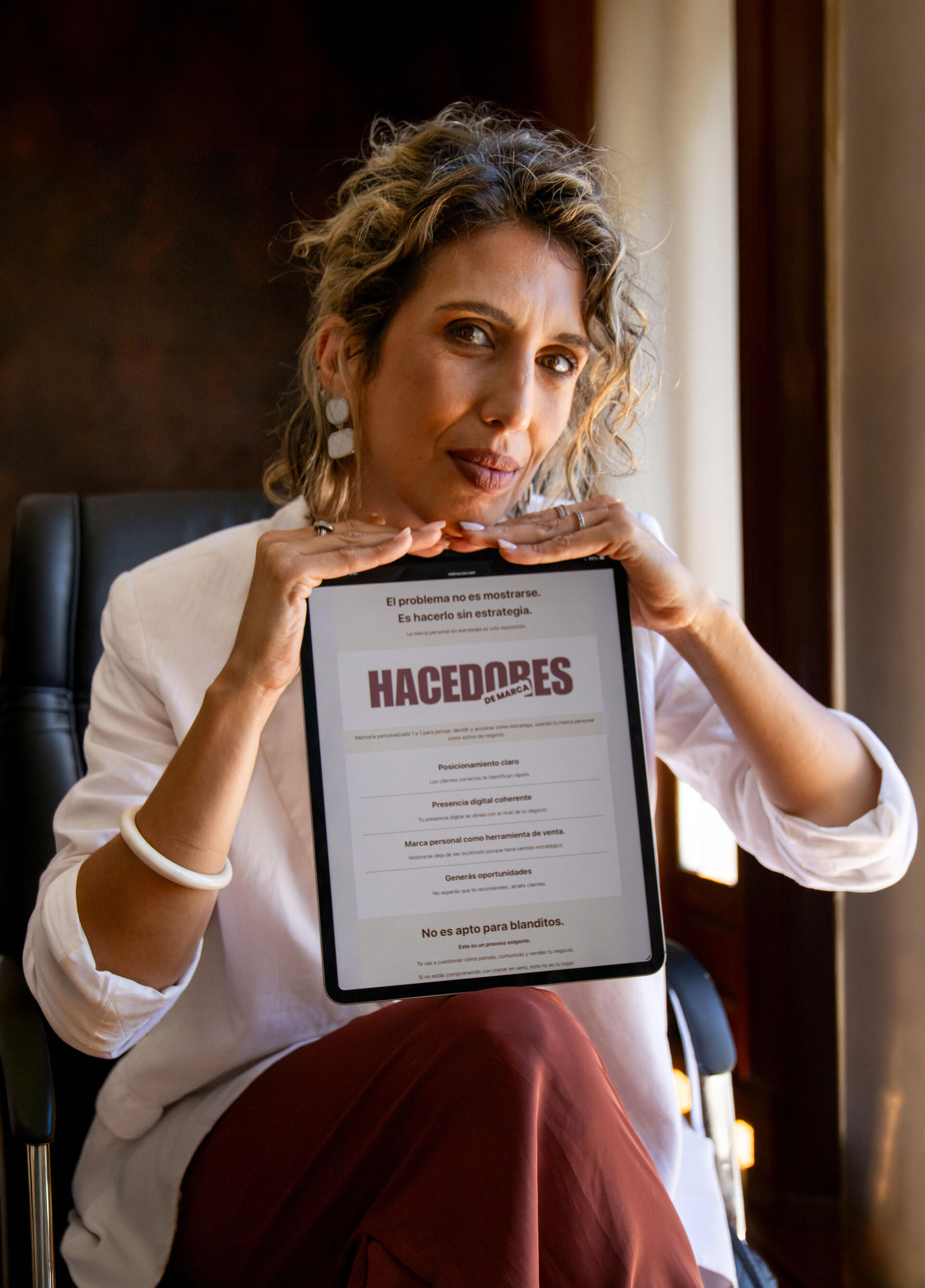 Mel Mazzeo, mentora estratega en marca personal, ventas y negocios